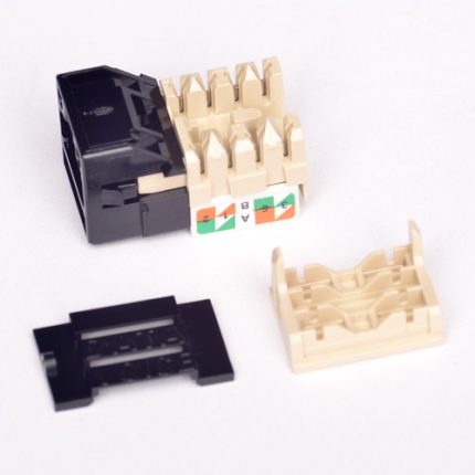 Commscope  Jack Cat6 Negro CC0020826/1